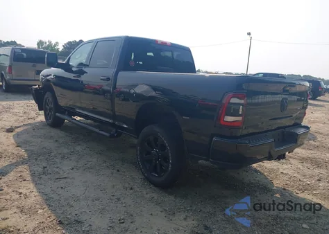 2024 Ram 2500 Big Horn 4X4 6'4 Box z USA, uszkodzony, nr VIN 3C6UR5DL3RG269750